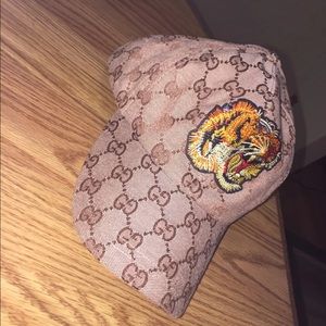 Gucci hat